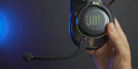 JBL Quantum 800 Review: Wireless, ANC, and glorious RGB