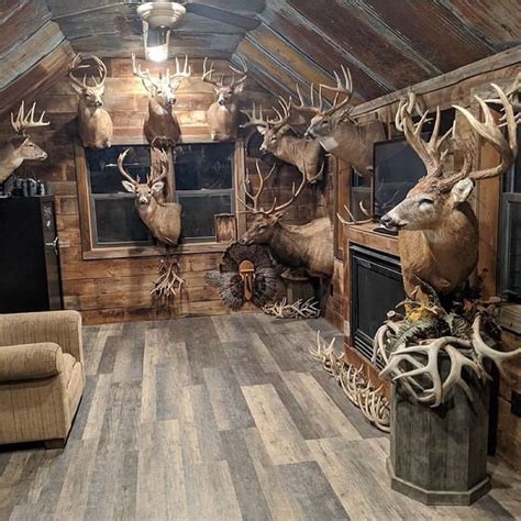 Whitetail Paradise on Instagram: “Who else has a room like this? Repost ...