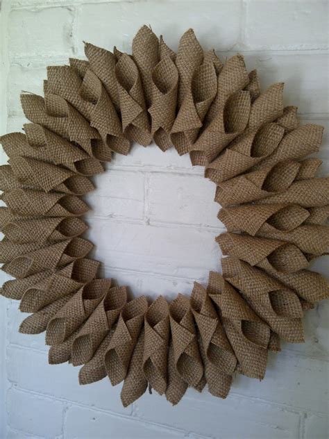 Brick Home Love: Burlap Wreath