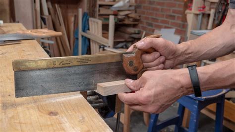 Using Saws | Using Guide | Common Woodworking- Woodworking for Beginners