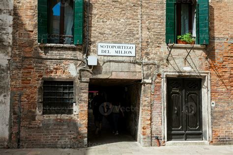 Beautiful architecture of Venice city 26373781 Stock Photo at Vecteezy