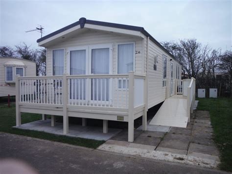 Caravan for hire at Sunnymede Caravan Park Ingoldmells - UK Caravan Rental UK Caravan Rental