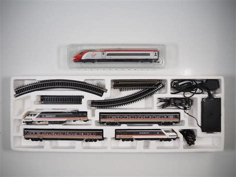 Lot 515 - A HORNBY R696 Intercity 225 train set A/F