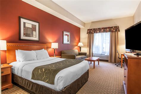 Discount Coupon for Comfort Suites Redmond Airport in Redmond, Oregon - Save Money!