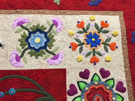 Quilting Hand Appliquéd Quilts