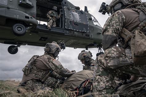 German KSK operators training during exercise 'Black Star 21' in ...