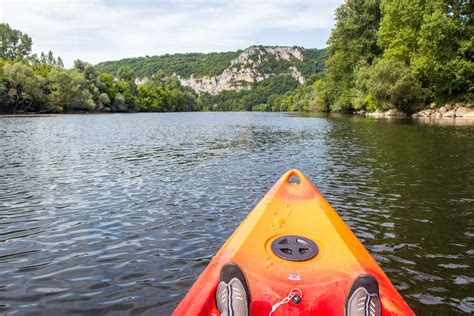 Kayaking down the Dordogne in France