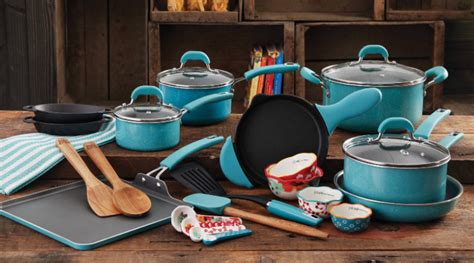 The Pioneer Woman Vintage Cookware 27-Piece Set Only $89 (Regular $199.99)