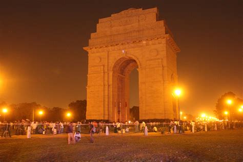 India Gate, A National Monument of India - Travelling Moods