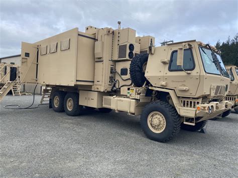 2ID Soldiers test potential Army command post prototypes at JBLM | Article | The United States Army