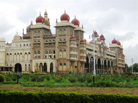 Historical Places In India: Enchant Your Journey Behind The Enlightened Path To Karnataka