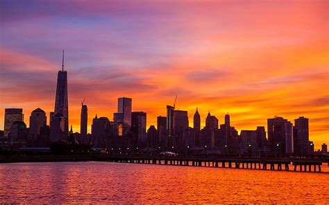 New York's breathtaking Desktop backgrounds New York skyline For city lovers