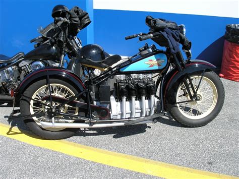 SITE HAS MOVED!! Please go to: motorcyclephotooftheday.com: Excelsior-Henderson Super X