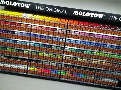 MOLOTOW™ PRAHA - Molotow™ Praha - URBAN FINE ART & GRAFFITI SHOP