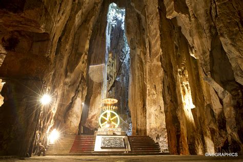 Am Phu Cave -Marble Mountains - Da Nang VN | Caves in the Ma… | Flickr