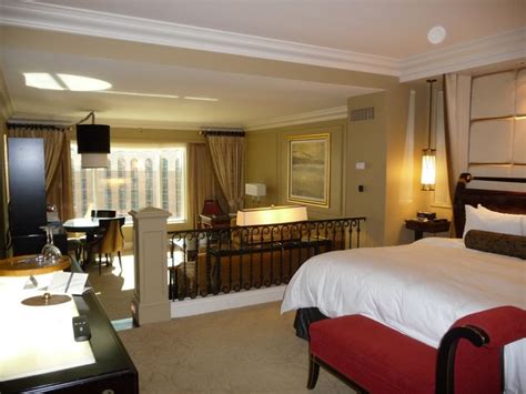 All rooms are suites at The Venetian, Las Vegas, the first hotel to ...