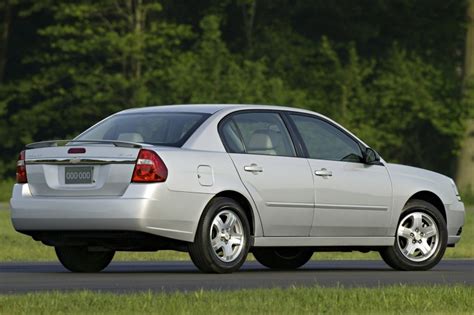 2007 Chevrolet Malibu Pictures - 83 Photos | Edmunds