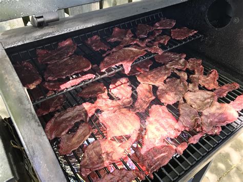 [Homemade] Beef Jerky. Done on Traeger Pellet Smoker. #food #foodporn # ...