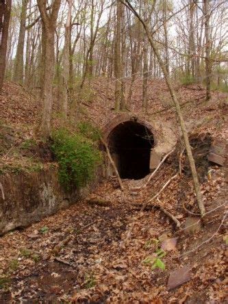 The Haydenville Tunnel (With images) | Midwest road trip, Haunted ...