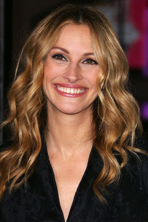 Get Happy! The Best Celebrity Smiles | Julia roberts, Celebrity smiles ...