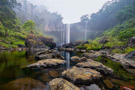 Magnificent beauty of Hang En Waterfall - Photo News - Dong Nai Newspaper