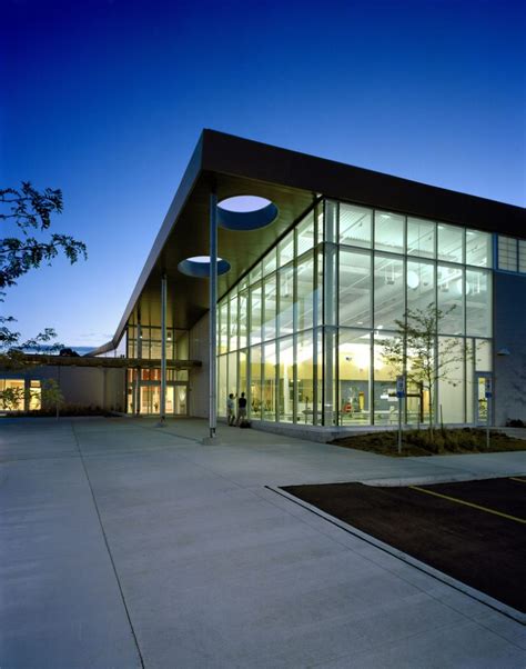 Fleming College supports One Roof and Peterborough Sport and Wellness ...