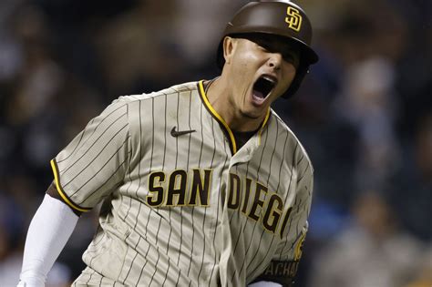 Padres' Manny Machado to opt out of $300M contract after MLB season - UPI.com