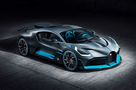 New €5 million Bugatti Divo hypercar revealed | Auto Express