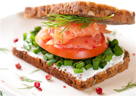 Salmon Sandwich | Recipes Dani