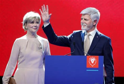 Retired Czech general Pavel wins presidential election