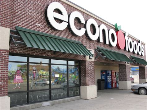 Grocery Store «Econofoods», reviews and photos, 601 Division St S, Northfield, MN 55057, USA