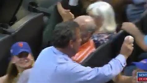 Chris Christie Gets Destroyed At Mets Game After Great Foul Ball Catch