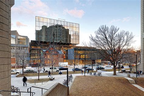 Rotman School of Management | University of Toronto Magazine