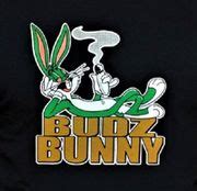 BUDZ BUNNY-(T-SHIRT-LONG SLEEVE T-HOODIE)