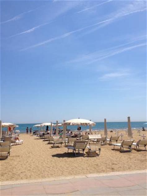 Hotel Aurora (Jesolo, Italy) - Reviews, Photos & Price Comparison ...