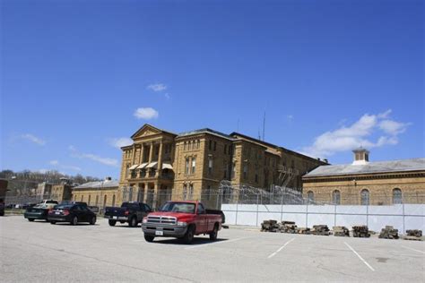 Menard Correctional Center, Chester, Illinois – St Louis Patina