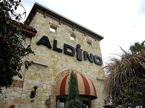 San Antonio restaurants opening their dining rooms this weekend