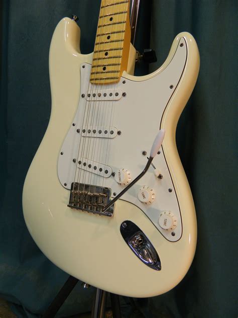 Fender American Standard Stratocaster 2011 Olympic White Guitar For ...