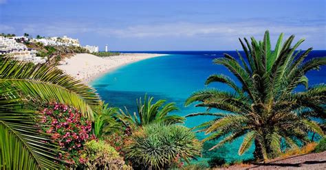 Four breathtaking beaches in Spain - Edinburgers