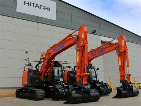 Doocey Investment in two New 21 Tonne Hitachi Diggers – Doocey Group