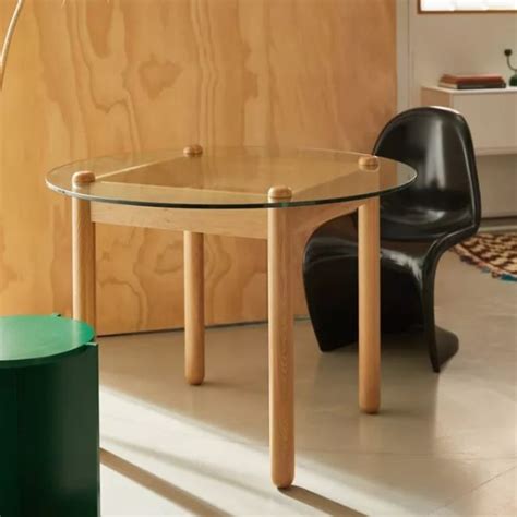 51 Round Kitchen Tables to Complete the Perfect Breakfast Nook