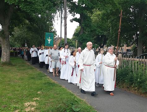 Blessed Sacrament Procession Photography