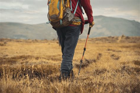 How to Use Hiking Poles - Guide for 2023 - CoreMoment Outdoors