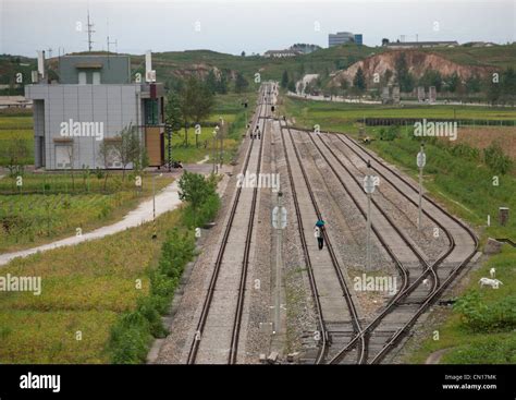 North korea railway station hi-res stock photography and images - Alamy