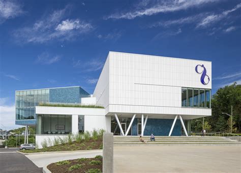 Cincinnati Ballet: Margaret & Michael Valentine Center for Dance / GBBN | ArchDaily