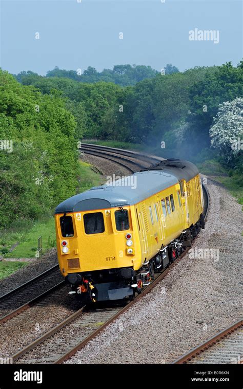 Network Rail track test train, Warwickshire, England, UK Stock Photo - Alamy