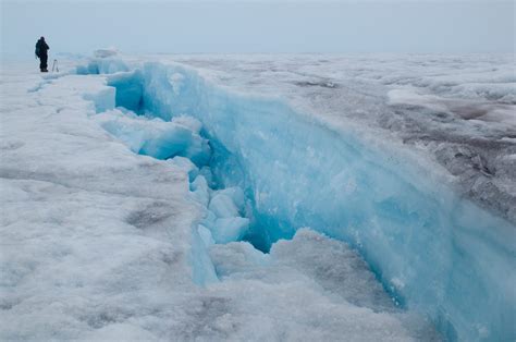 Why is glacier ice blue? - Woods Hole Oceanographic Institution