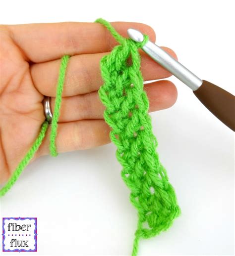 Fiber Flux: How to Crochet the Foundation Double Crochet Stitch (fdc) (photo + video tutorial)