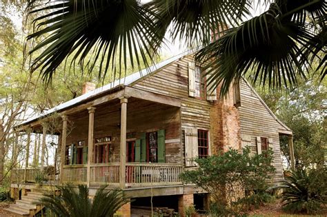 The Ultimate Bayou Cottage – Garden & Gun