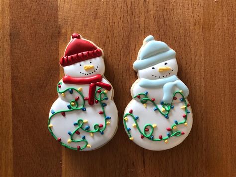 Christmas Snowman Tangled in Lights Sugar Cookies Dozen | Etsy | Christmas sugar cookies, Cookie ...